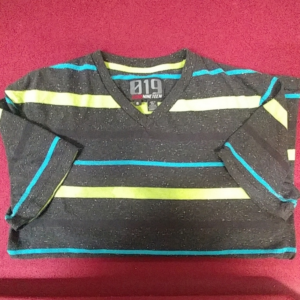 SOLD- Mens tee
